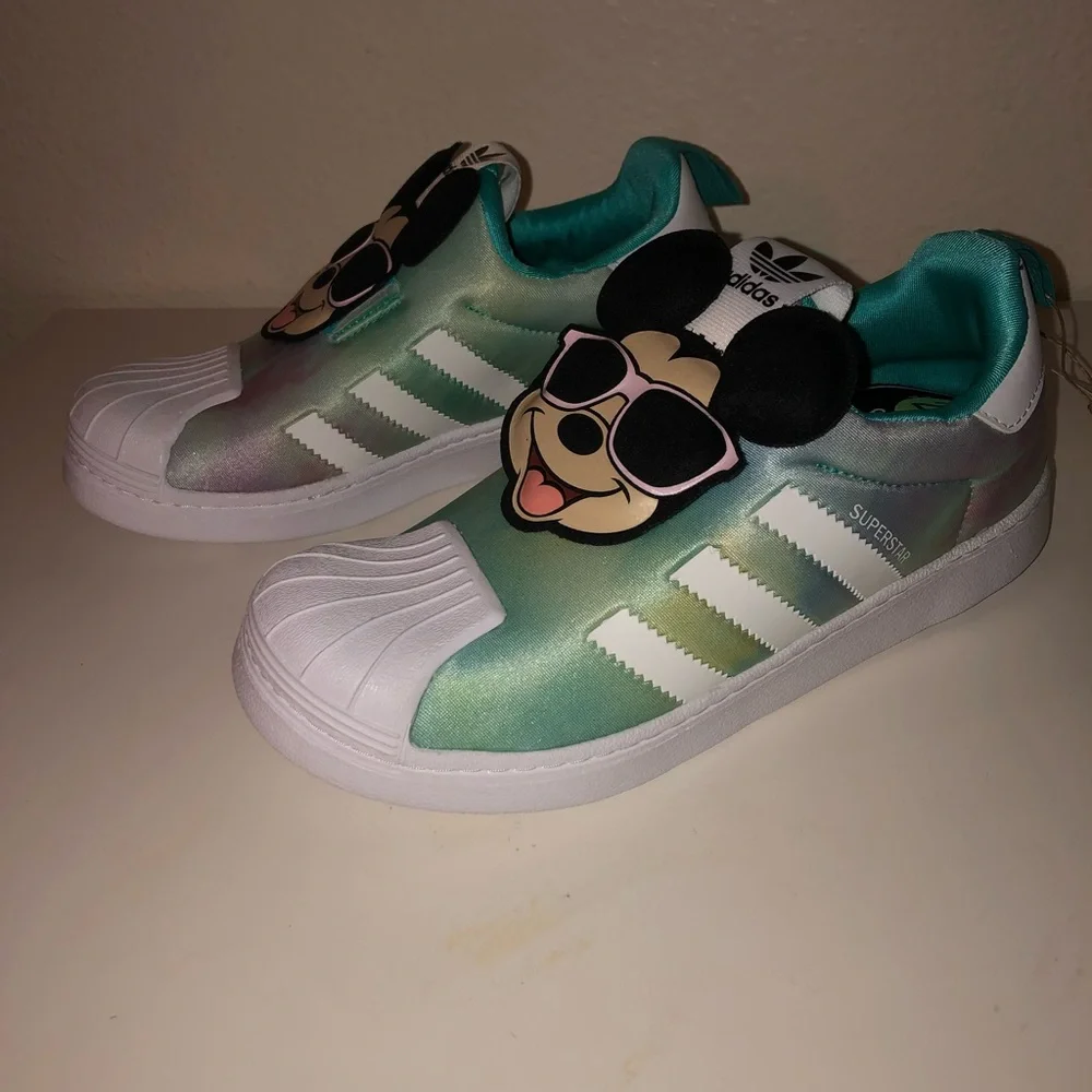 Adidas Superstar Disney Mickey Mouse GY9149 Kids SlipOn Shoes Sneakers Size 2.5K - Picture 2 of 7